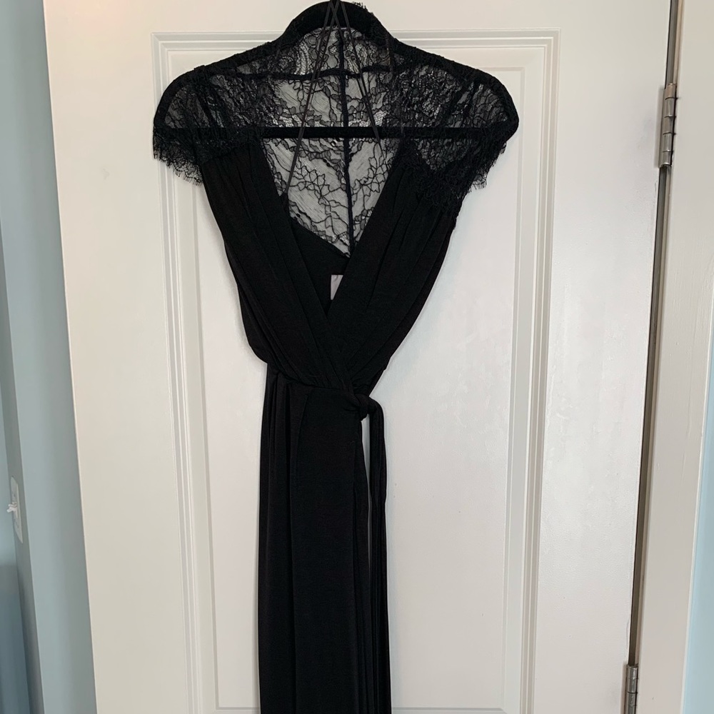 Pea in a Pod maternity black tie wrap dress